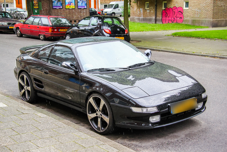 Toyota MR2