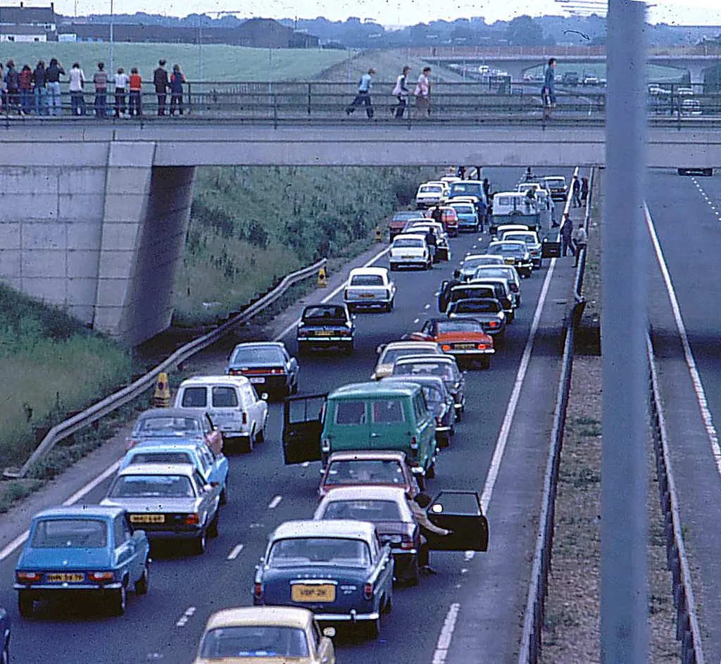 1976 traffic