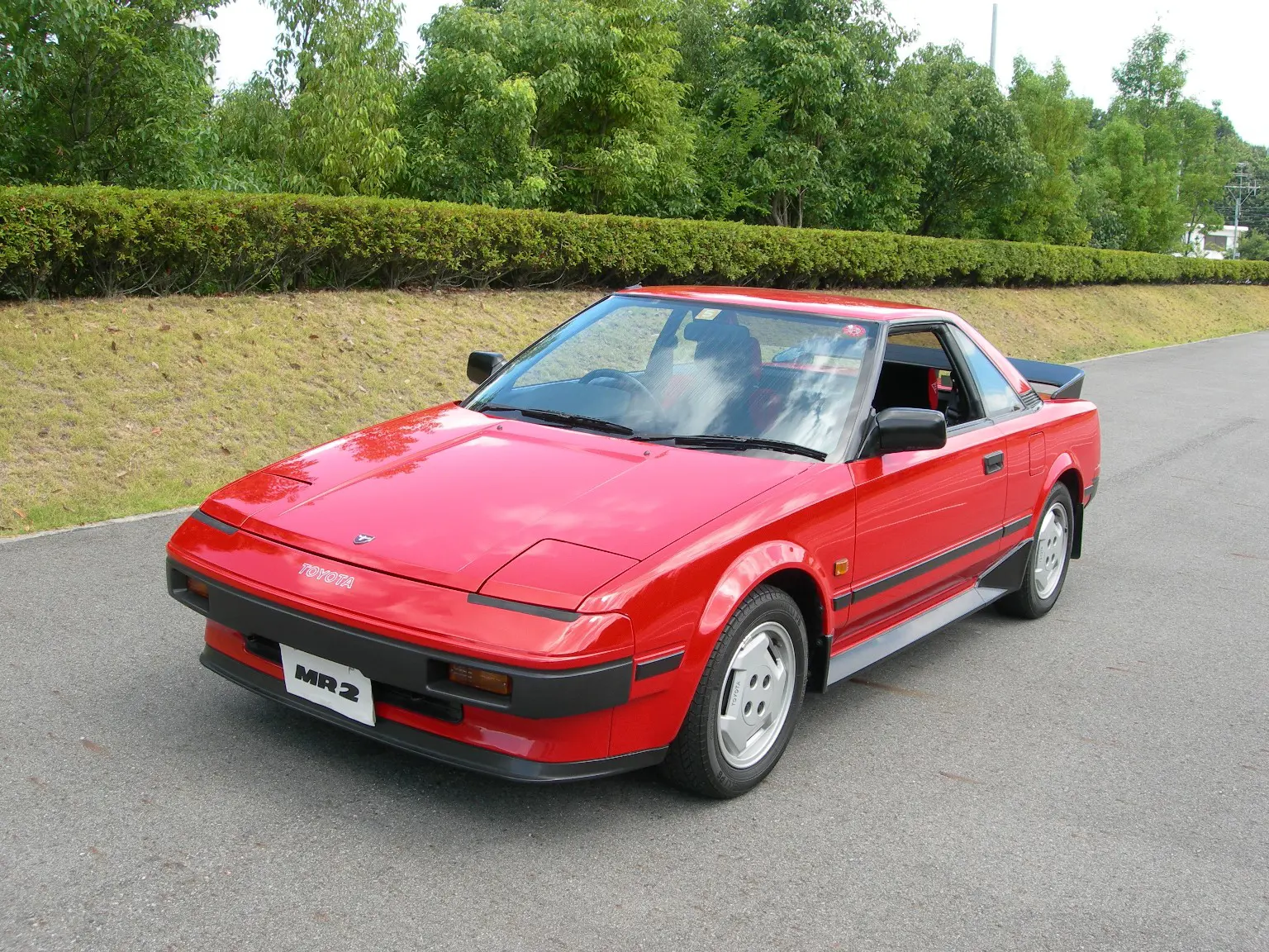 MR2