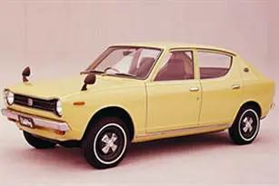 Nissan Cherry (1)