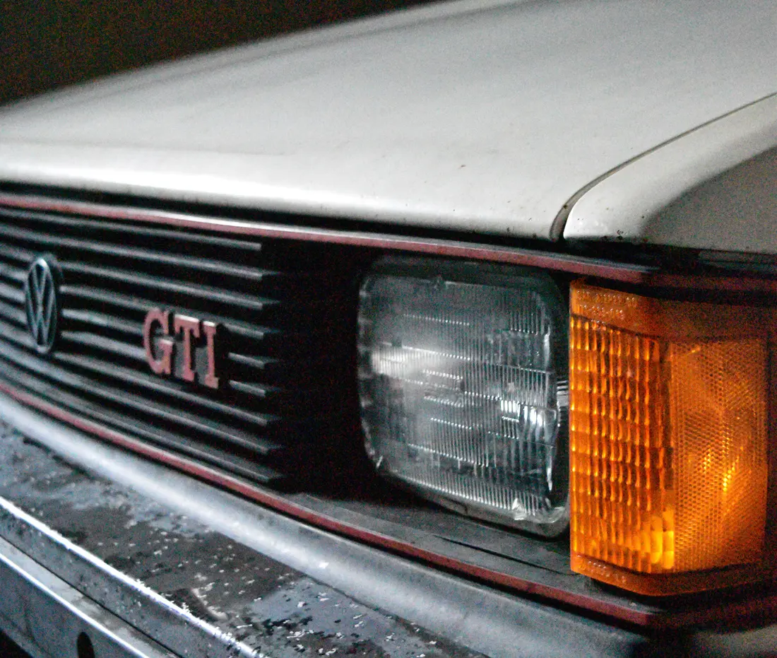 The front grill of a Golf GTI