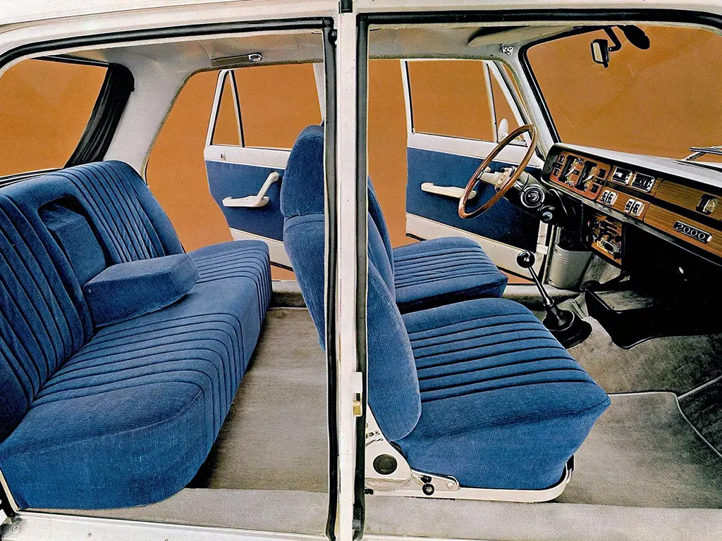 Lancia Interior