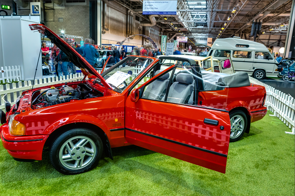 Mark Stewart Escort Capture