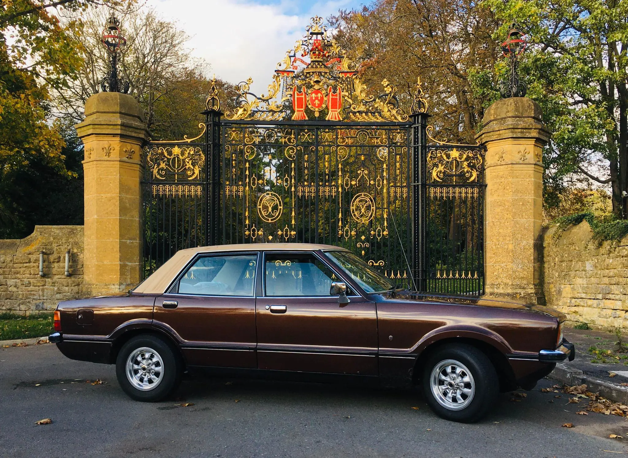SEAN PUCKLE AND HIS FORD CORTINA GHIA MK. IV side