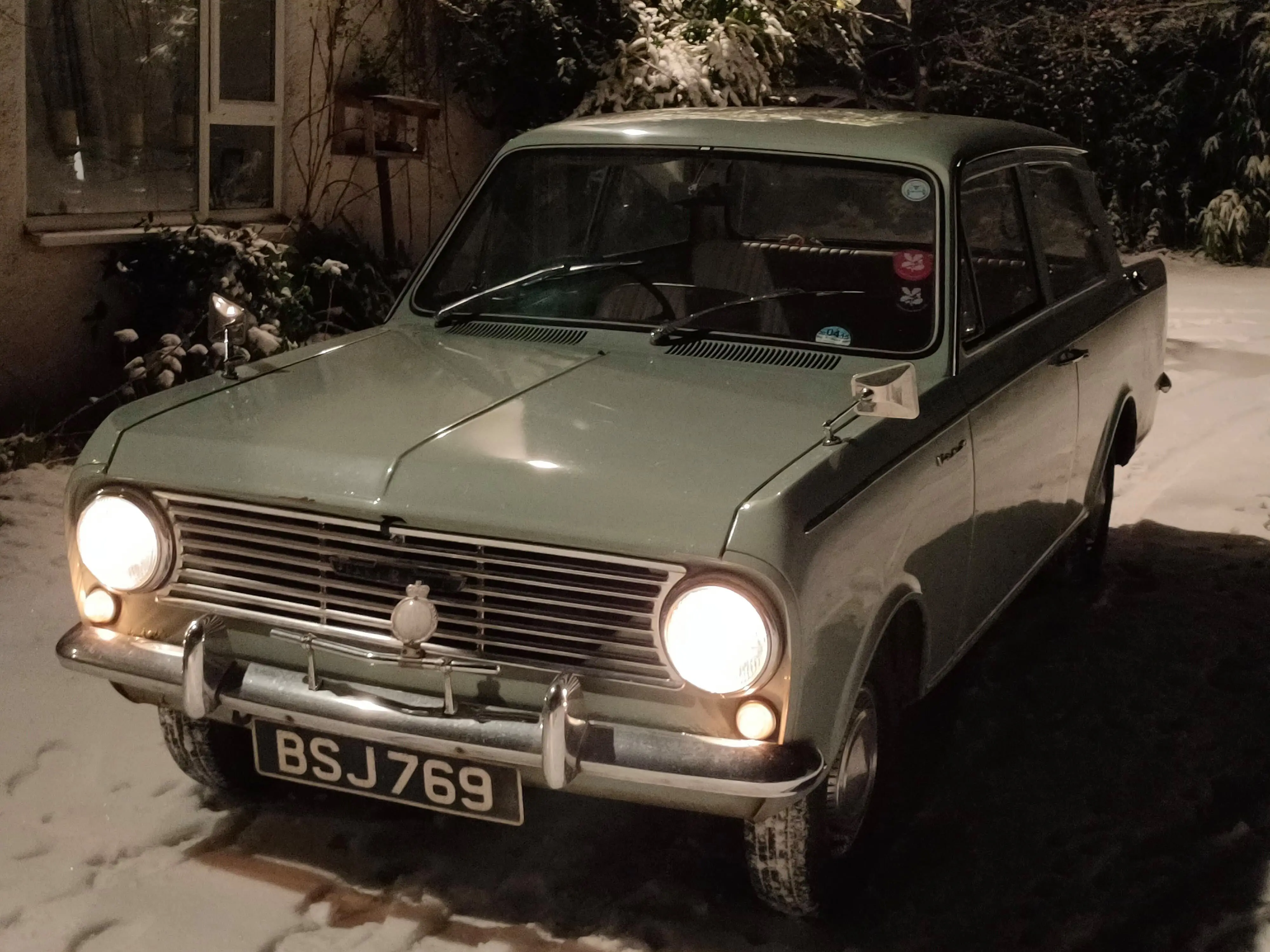 Side view of the vauxhall viva
