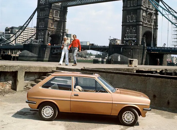 Car near tower bridge