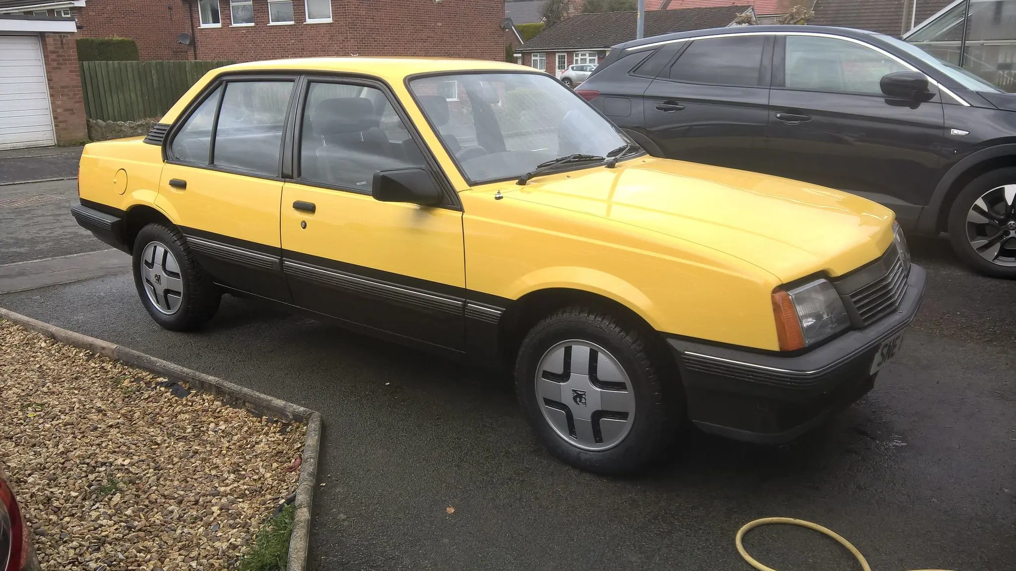Vauxhall Cavalier SR