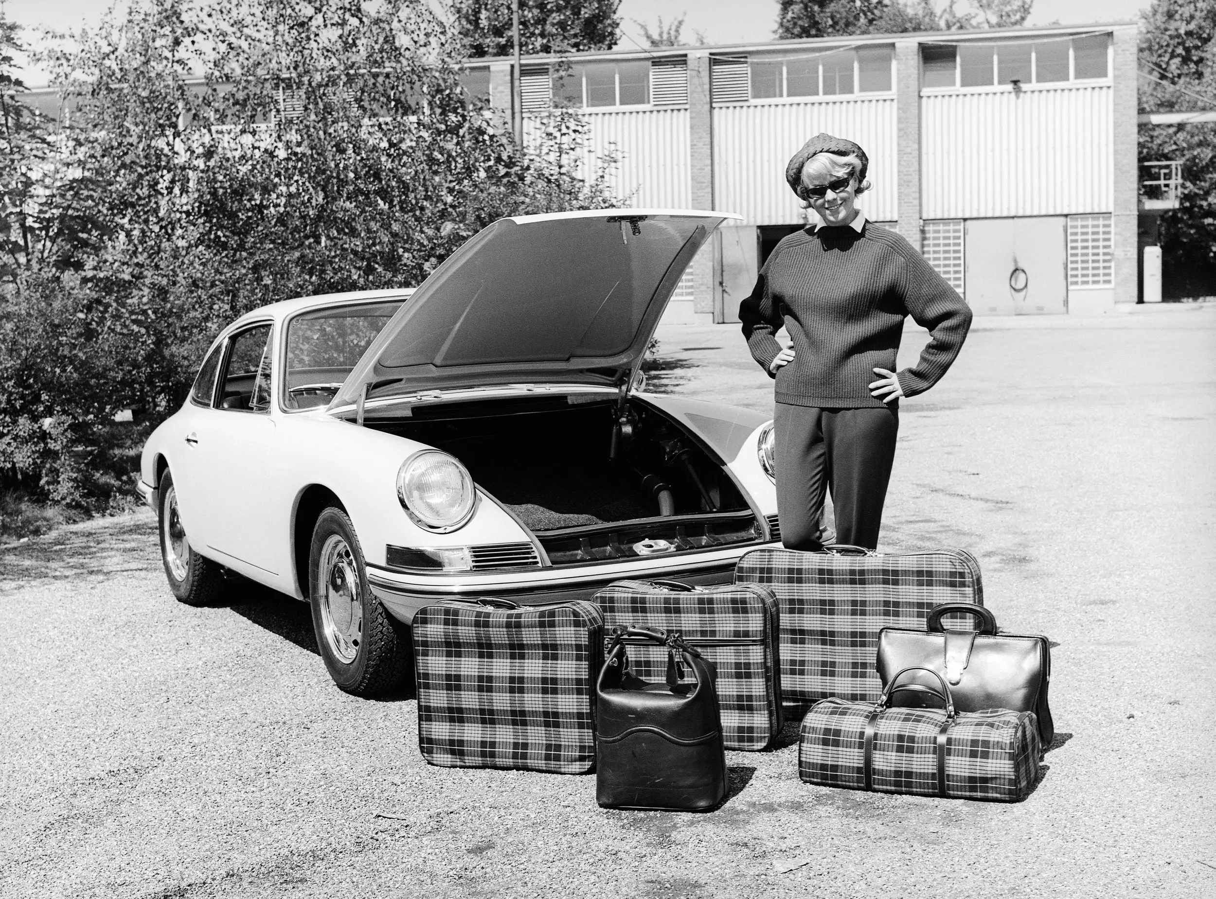 Porsche with bonnet open