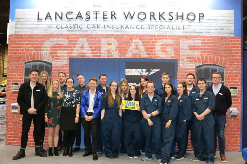 Resto Show Team Photo Snip