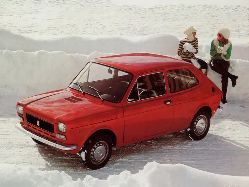 Fiat 127 in the snow