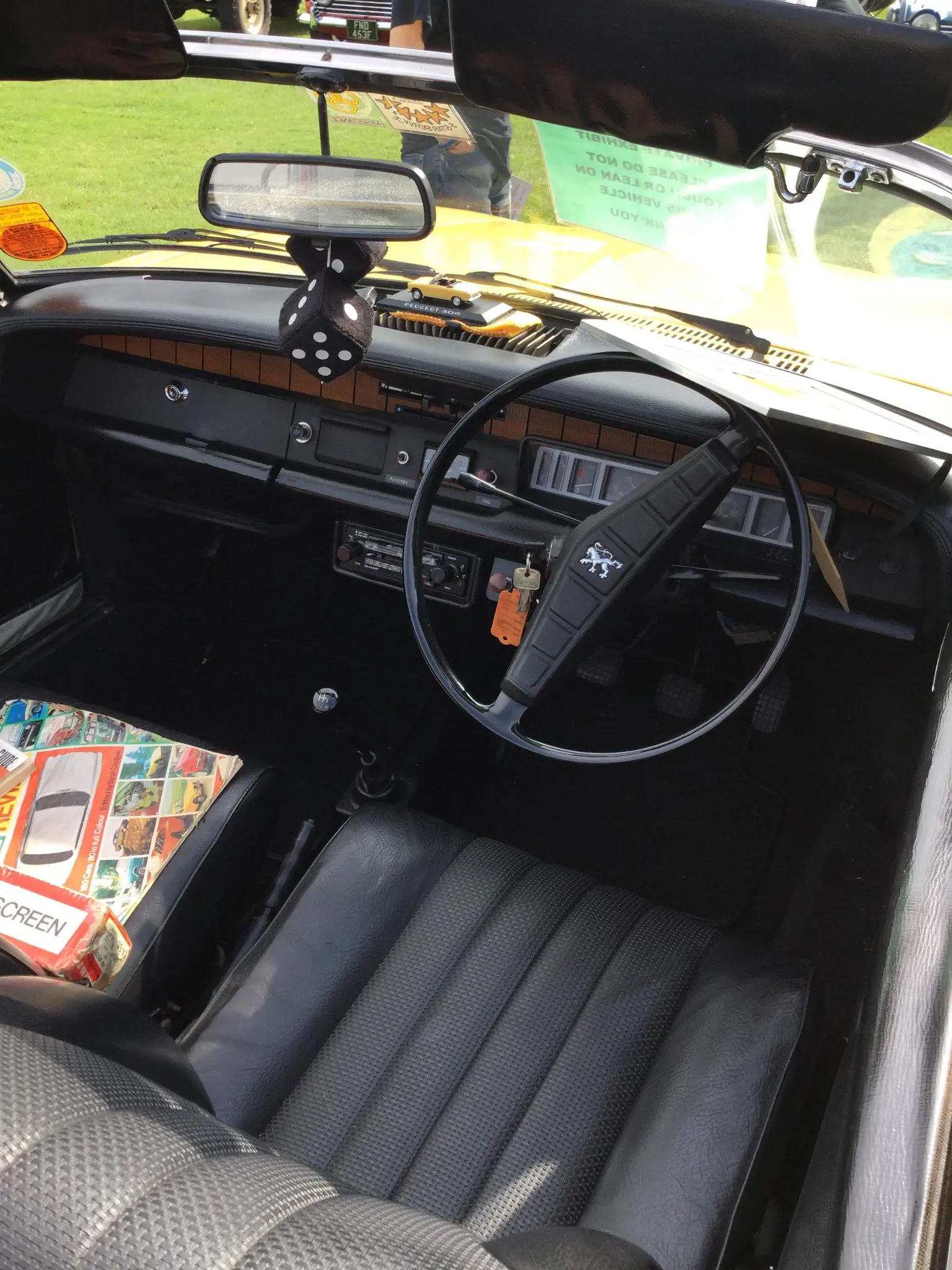 PEUGEOT 304 CABRIOLET